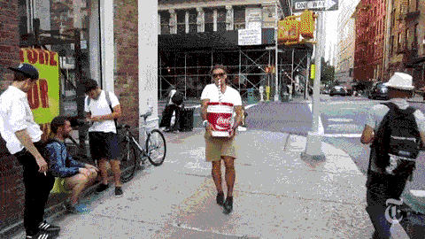 他高中辍学，凭借短广告片制作跃身全球最火视频博主